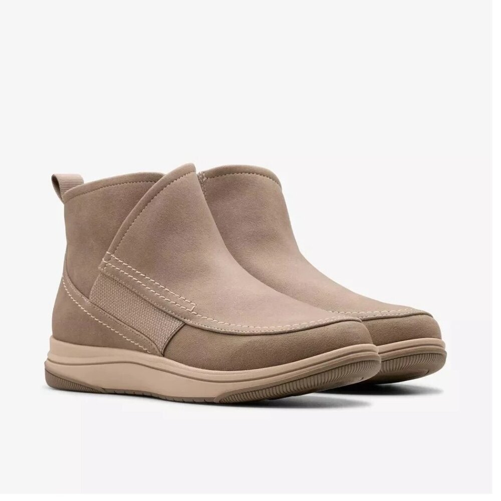 Clarks Women’s Breeze Cora Ankle Boots Dark Taupe Size 10 Comfort Slip-On Shoes